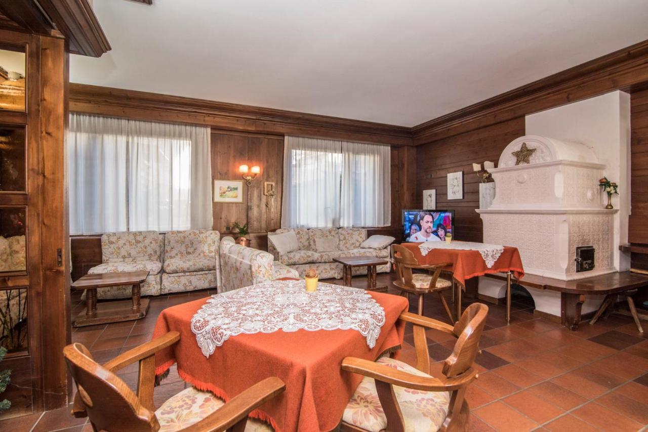 Al Sole Hotel Ristorante Dal 1870 Пьеве-ди-Кадоре Экстерьер фото
