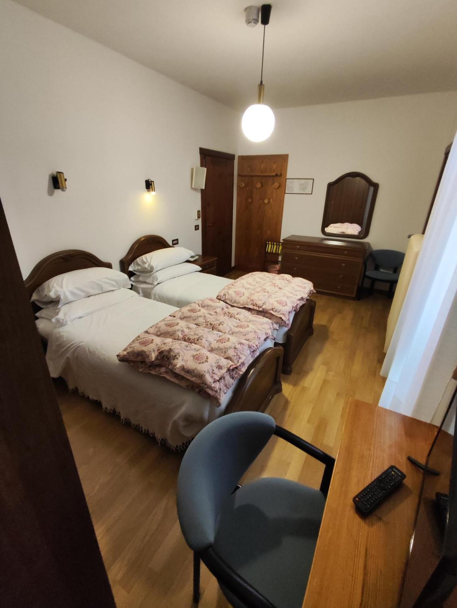 Al Sole Hotel Ristorante Dal 1870 Пьеве-ди-Кадоре Экстерьер фото